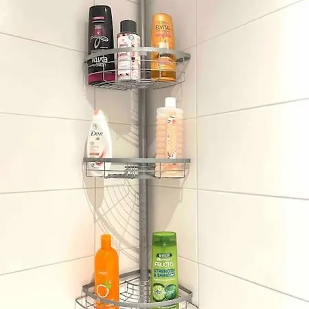 Quiet And Comfortable With Parking For A For Two, One Or A Couple Guests With A Child